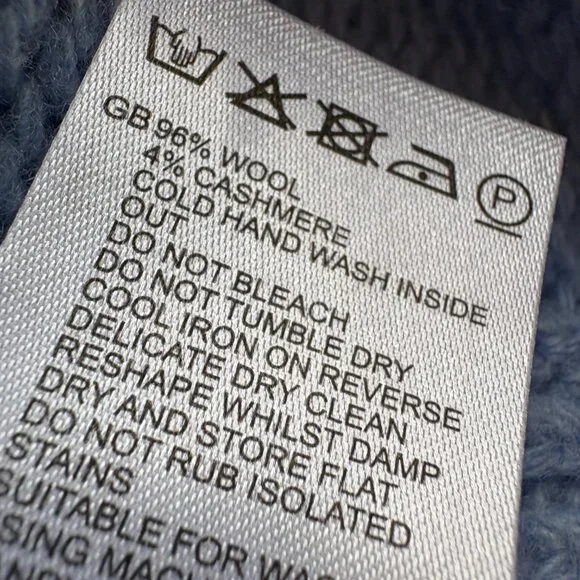 Reiss Wool and Chashmere Blend Turtleneck - Picture 3 of 3